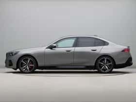 BMW i5 (2026) thumbnail 12