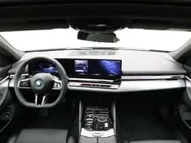BMW i5 (2026) thumbnail 13