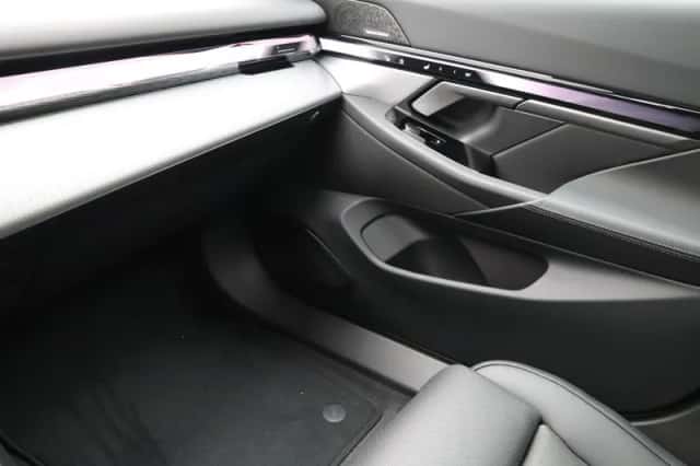 BMW i5 (2026) thumbnail 15