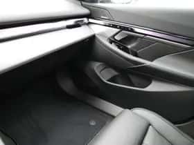 BMW i5 (2026) thumbnail 15