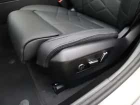BMW i5 (2026) thumbnail 16