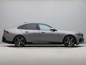 BMW i5 (2026) thumbnail 8