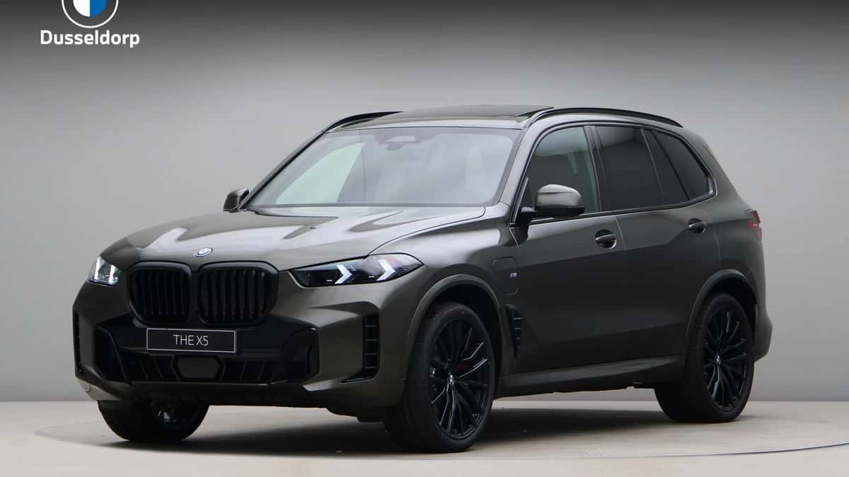 BMW X5 (2026) — foto 1