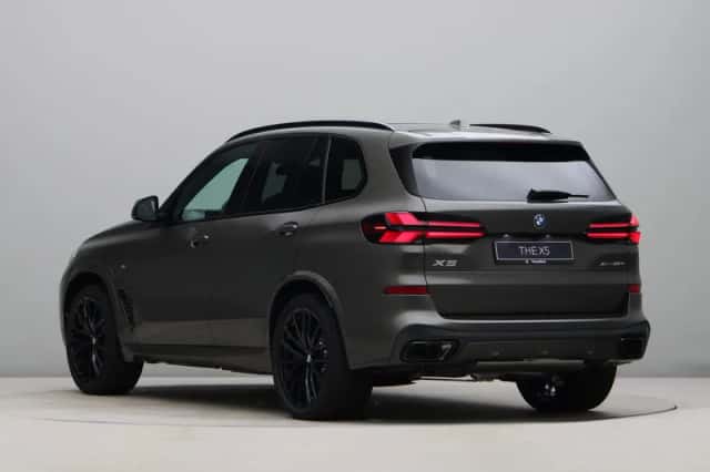 BMW X5 (2026) thumbnail 11