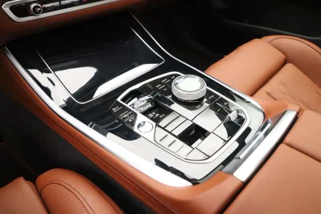 BMW X5 (2026) thumbnail 18