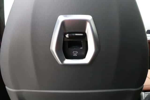 BMW X5 (2026) thumbnail 26
