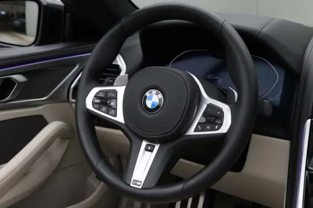 BMW 8-Serie (2020) thumbnail 3