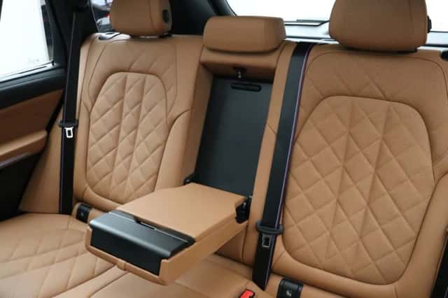 BMW X5 (2025) thumbnail 16