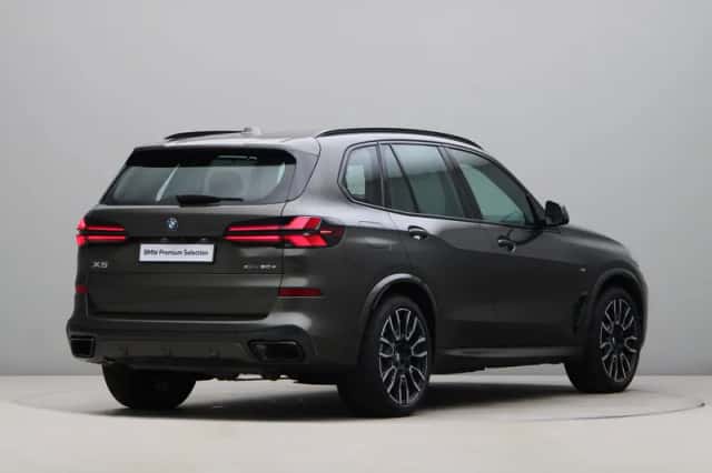 BMW X5 (2025) thumbnail 8