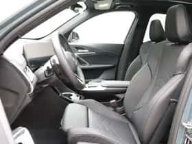 BMW iX1 (2026) thumbnail 12