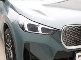 BMW iX1 (2026) thumbnail 10
