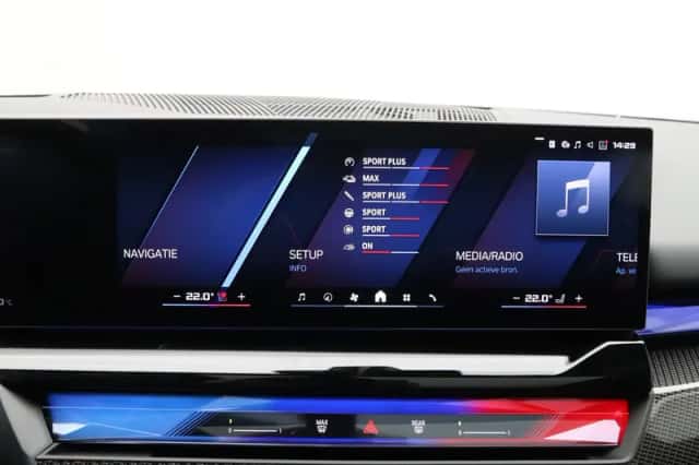 BMW M5 (2026) thumbnail 27