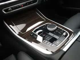 BMW X5 (2025) thumbnail 13