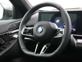 BMW 5-Serie (2025) thumbnail 2