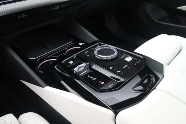 BMW 5-Serie (2025) thumbnail 17