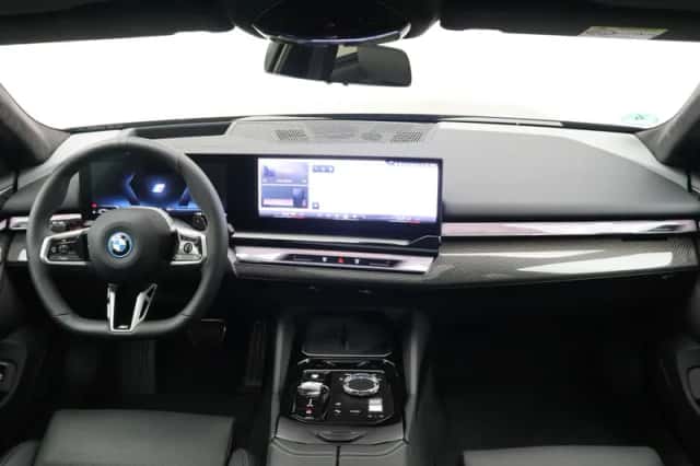 BMW 5-Serie (2025) thumbnail 4
