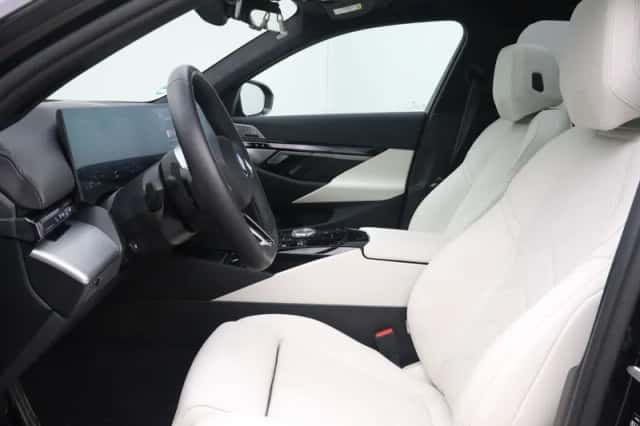 BMW 5-Serie (2025) thumbnail 5