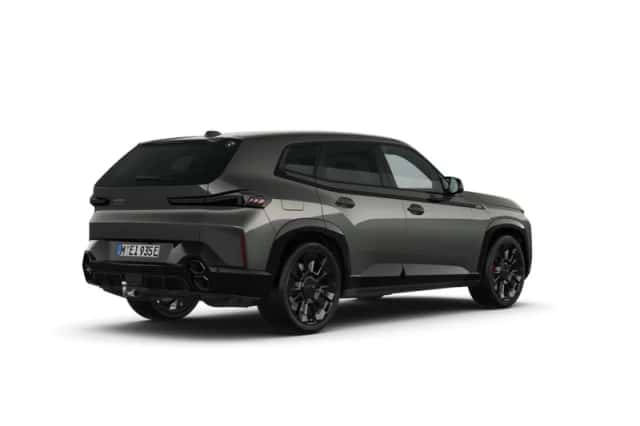 BMW XM (2026) thumbnail 2