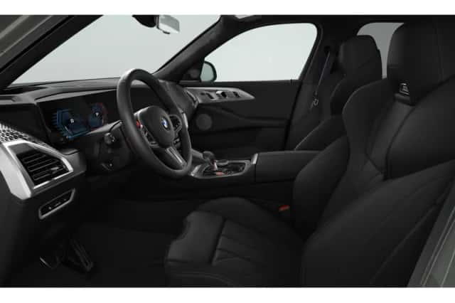 BMW XM (2026) thumbnail 3