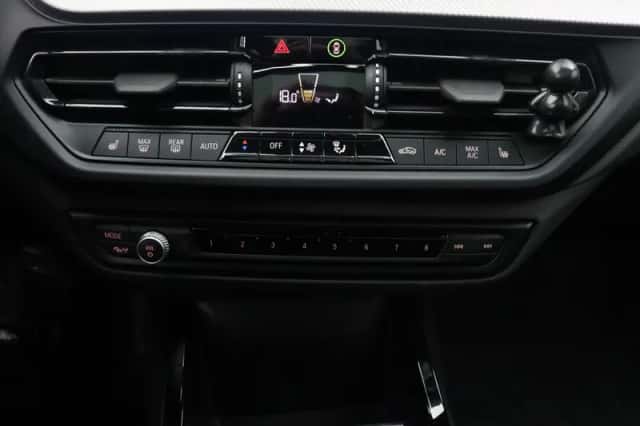 BMW 1-Serie (2024) thumbnail 13