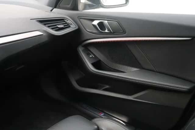 BMW 1-Serie (2024) thumbnail 14