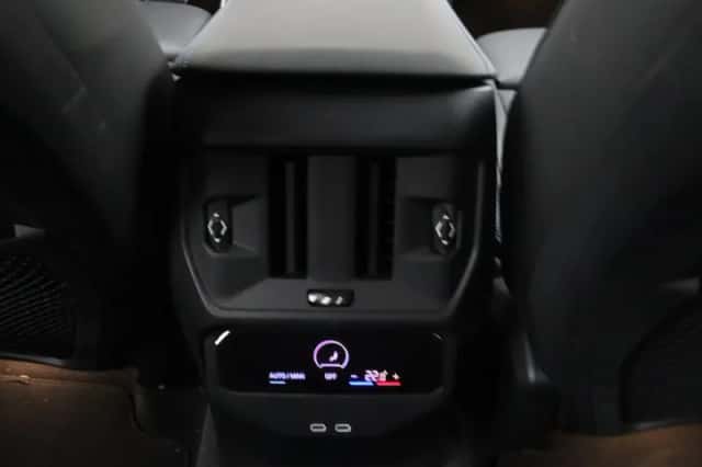 BMW X3 (2025) thumbnail 18