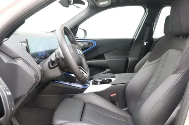 BMW X3 (2025) thumbnail 5