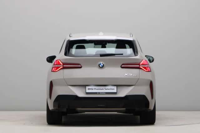 BMW X3 (2025) thumbnail 10