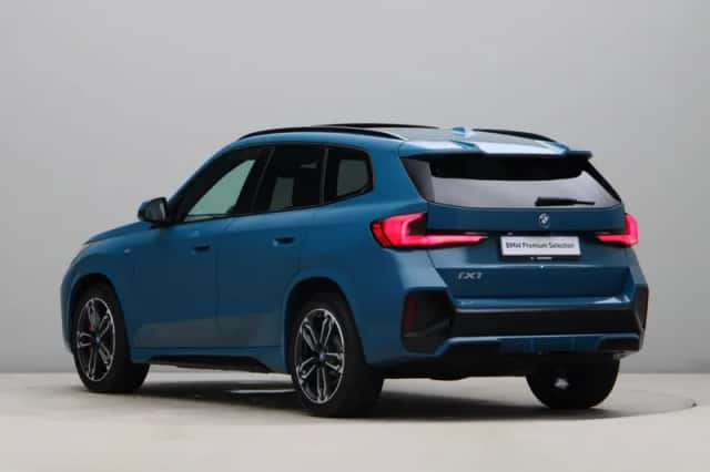 BMW iX1 (2026) thumbnail 11