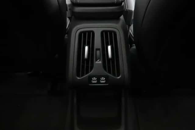BMW iX1 (2026) thumbnail 19