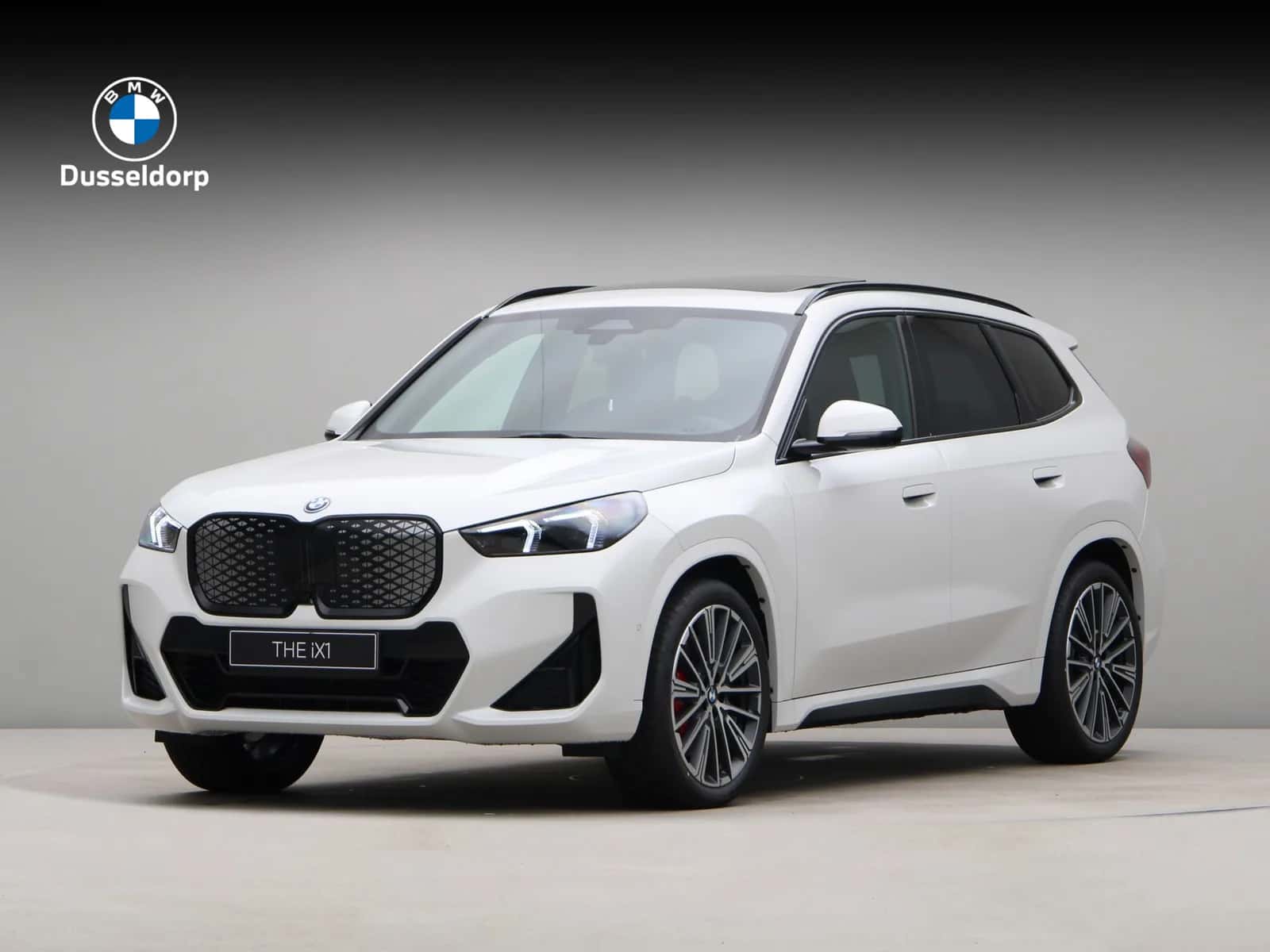BMW iX1 (2026) — foto 1