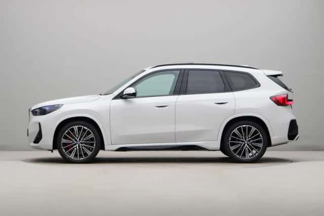 BMW iX1 (2026) thumbnail 12
