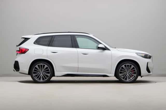 BMW iX1 (2026) thumbnail 8