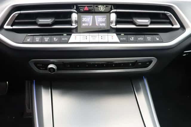 BMW X5 (2023) thumbnail 13