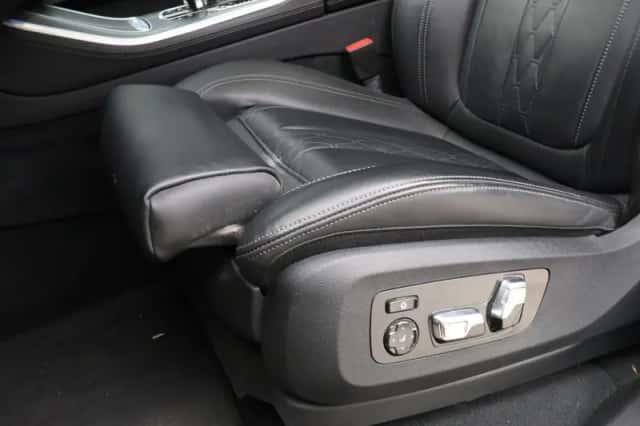 BMW X5 (2023) thumbnail 16