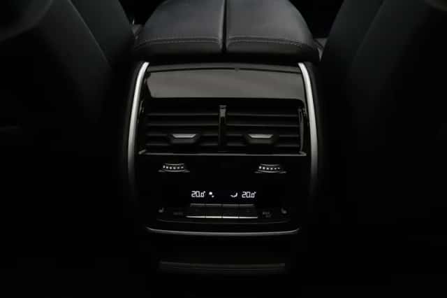 BMW X5 (2023) thumbnail 19