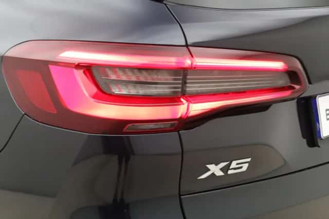 BMW X5 (2023) thumbnail 21
