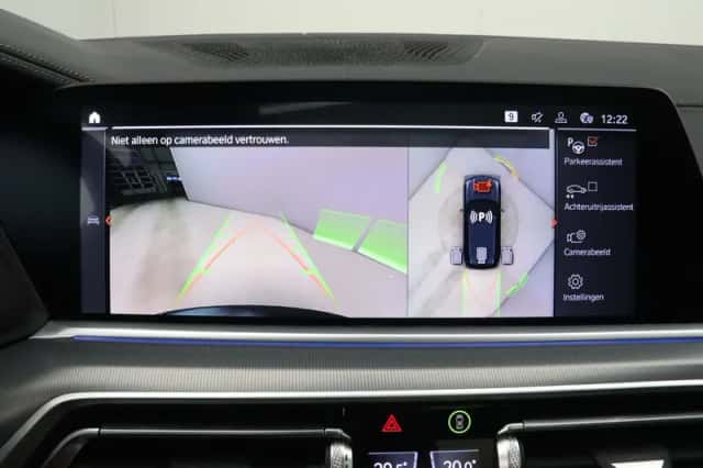 BMW X5 (2023) thumbnail 27