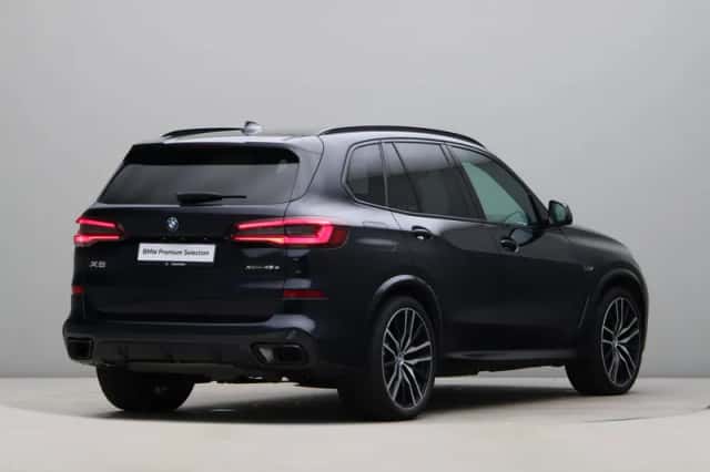 BMW X5 (2023) thumbnail 8