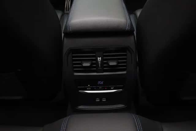 BMW 4-Serie (2022) thumbnail 25