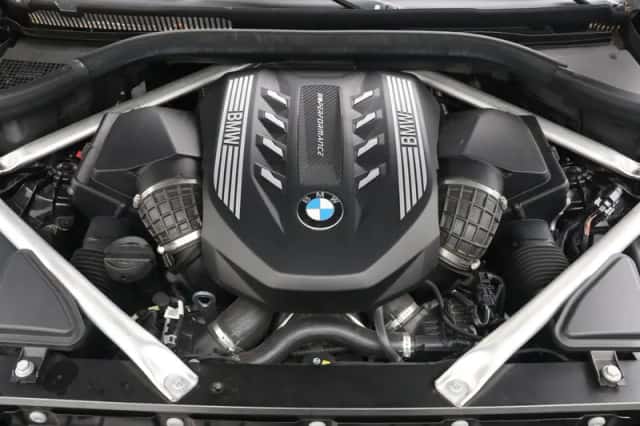 BMW X6 (2022) thumbnail 26