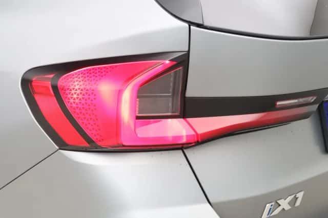 BMW iX1 (2023) thumbnail 20