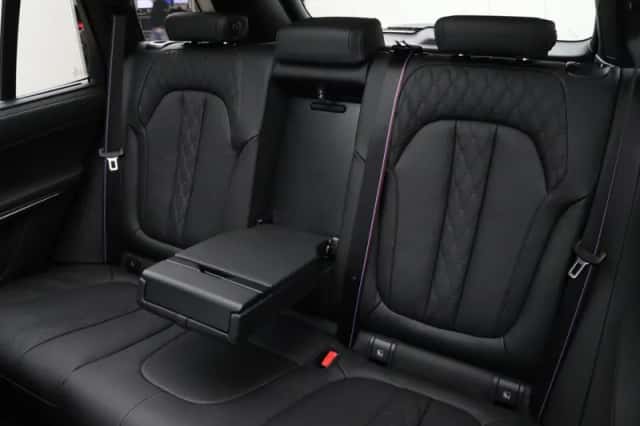 BMW X5 (2026) thumbnail 14