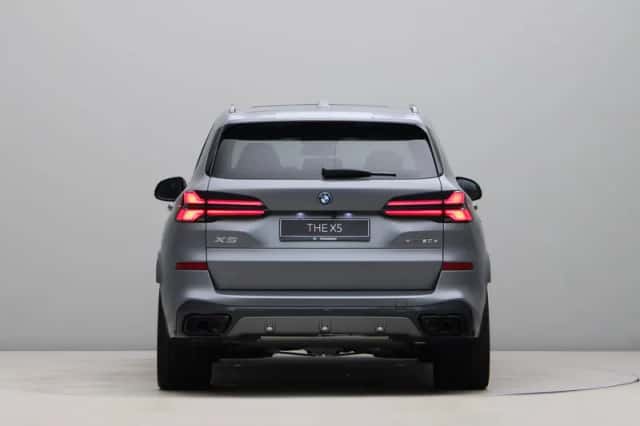 BMW X5 (2026) thumbnail 6