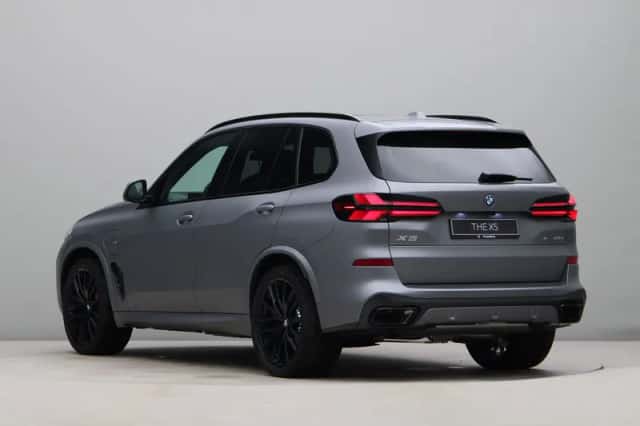 BMW X5 (2026) thumbnail 7
