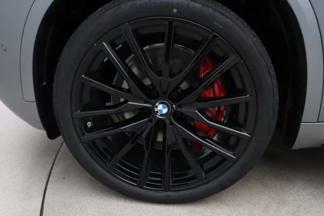 BMW X5 (2026) thumbnail 9