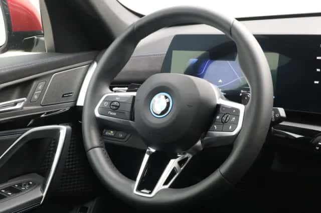 BMW X1 (2026) thumbnail 2