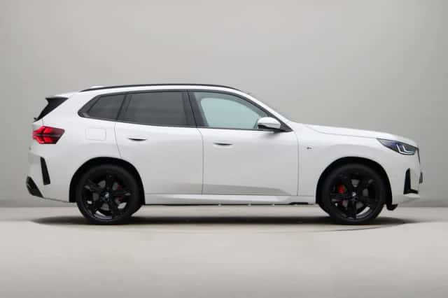 BMW X3 (2026) thumbnail 4