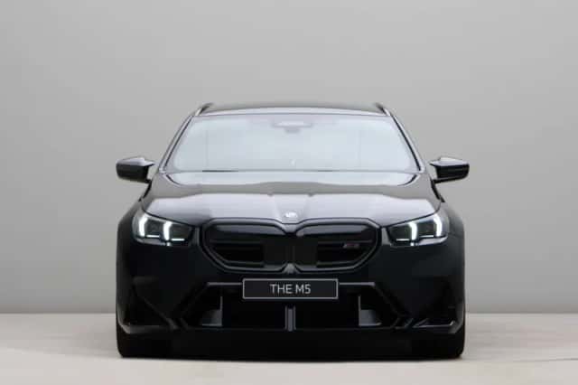 BMW M5 (2026) thumbnail 6