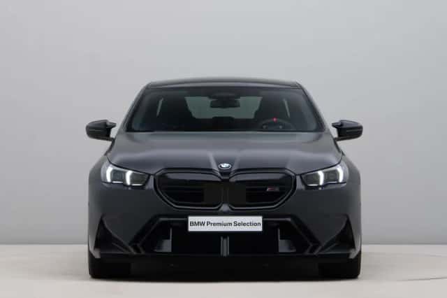 BMW M5 (2025) thumbnail 5